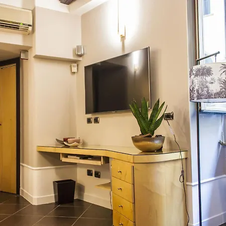 Relais Santa Chiara Apartment