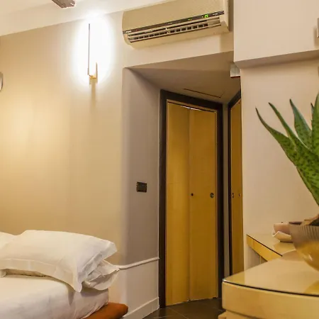 Relais Santa Chiara Apartment