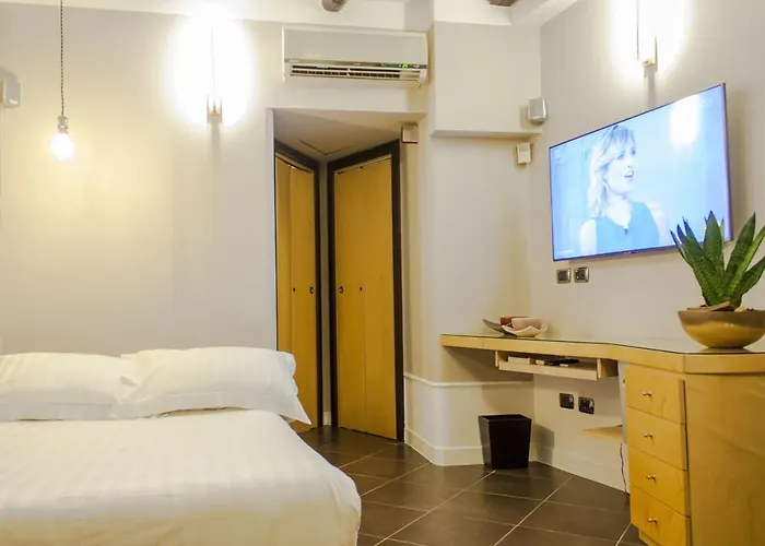 Relais Santa Chiara * Naples